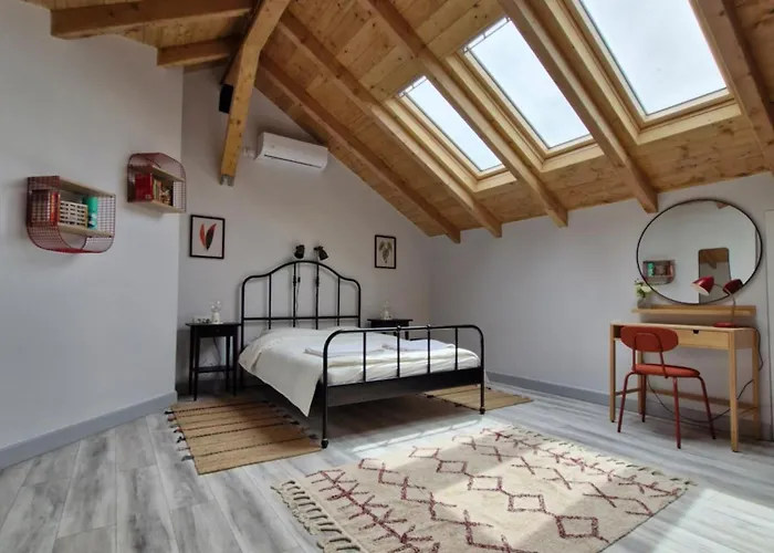 Апартаменты Cozy Attic